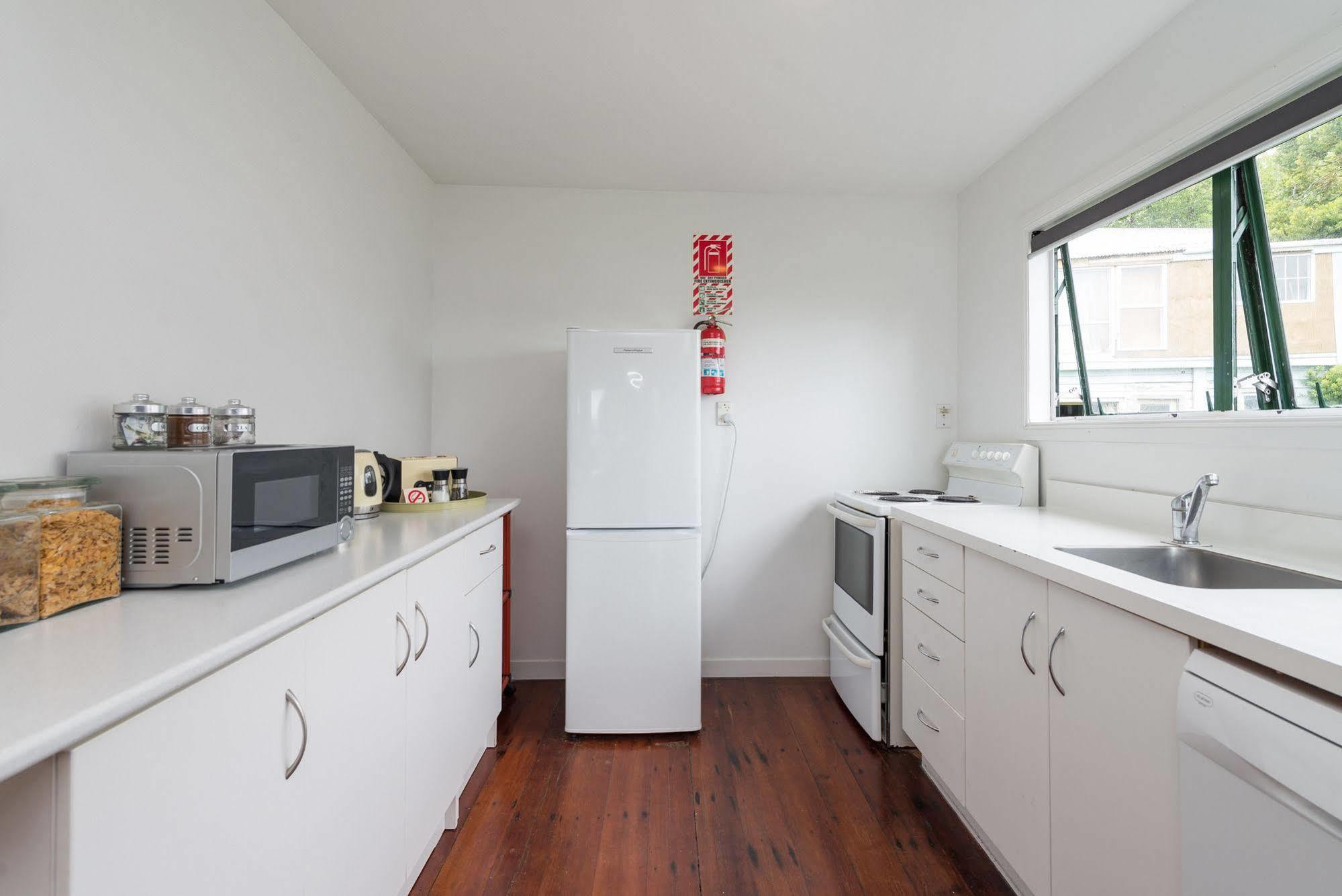 Lakeside City Apartments - Penthouse And Studio Rotorua Zewnętrze zdjęcie